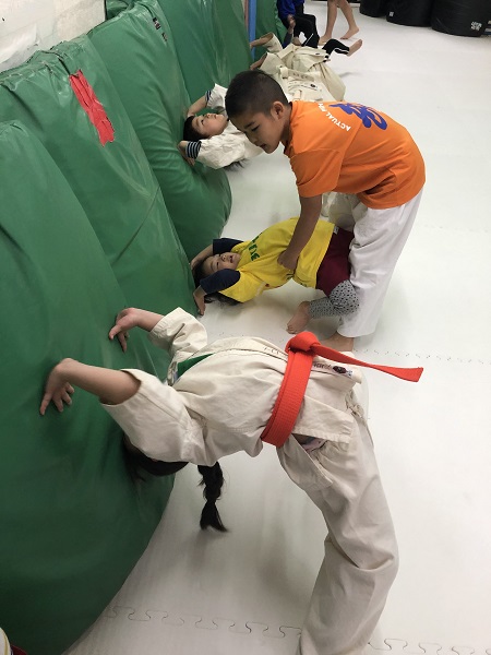 幼年クラス/３才～６才(小学１年生)