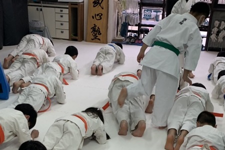 小学低/中学年クラス